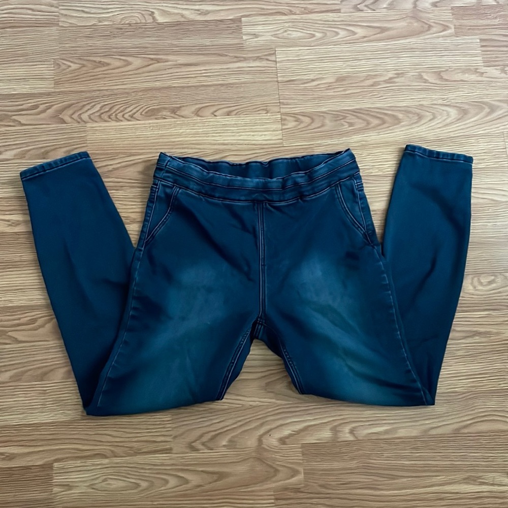 Passport jeans